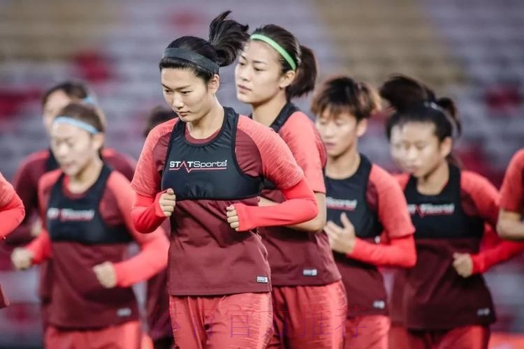 铿锵真本色 | 永川女足四国赛首战葡萄牙 贾秀全:以老带新,希望我们能打出想要的足球 铿锵真本色 | 永川女足四国赛首战葡萄牙 贾秀全:以老带新,希望我们能打出想要的足球